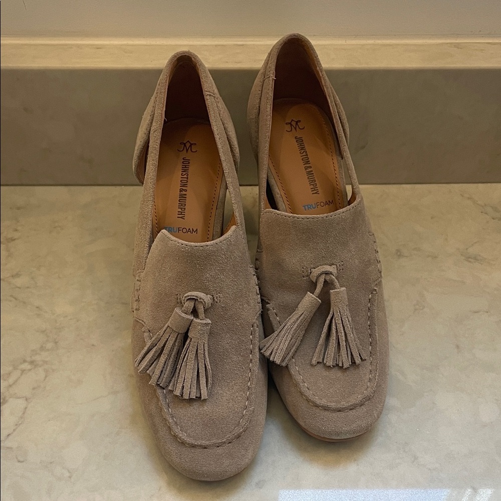 Johnston & Murphy Beige Suede Loafers